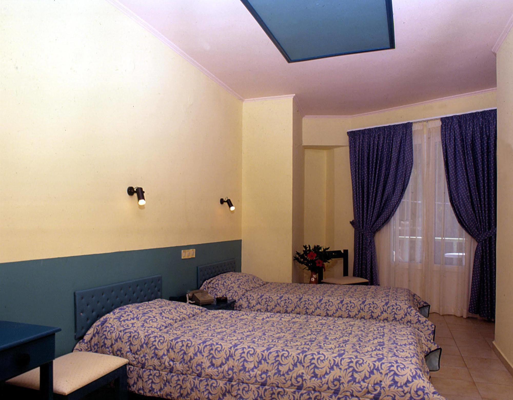 Hotel Ilios Hersónissos Extérieur photo